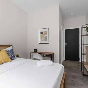 Hotel Le Sand&stone, Montréal