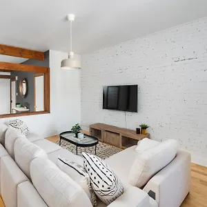Plateau Prime Apartment