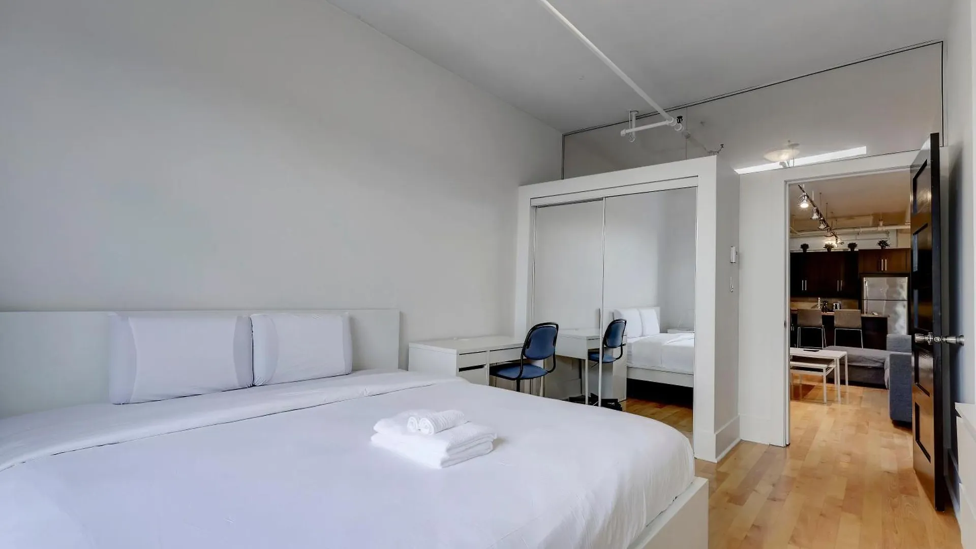 Lägenhet Spacious 4Br1B Chic Retreat In The Plateau Zv7 Montréal Kanada